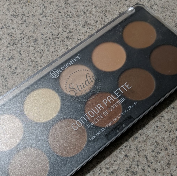 BH Cosmetics Powder Contour - Picture 2 of 2